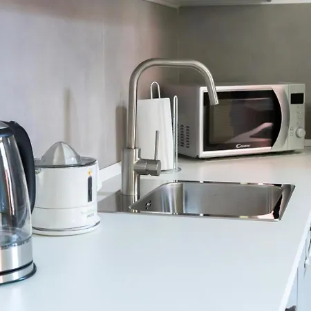 Residenza Tasso, Panorama A Pochi Passi Dal Centro * Neapol