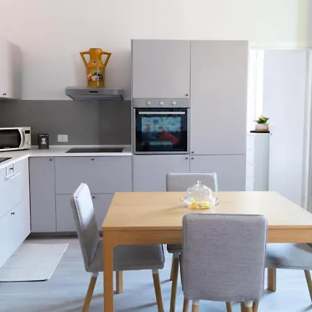 Residenza Tasso, Panorama A Pochi Passi Dal Centro Appartement